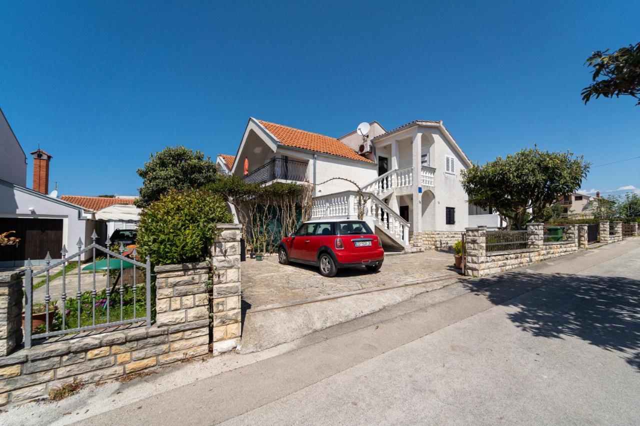 Apartment Nada 佩特坎内 外观 照片