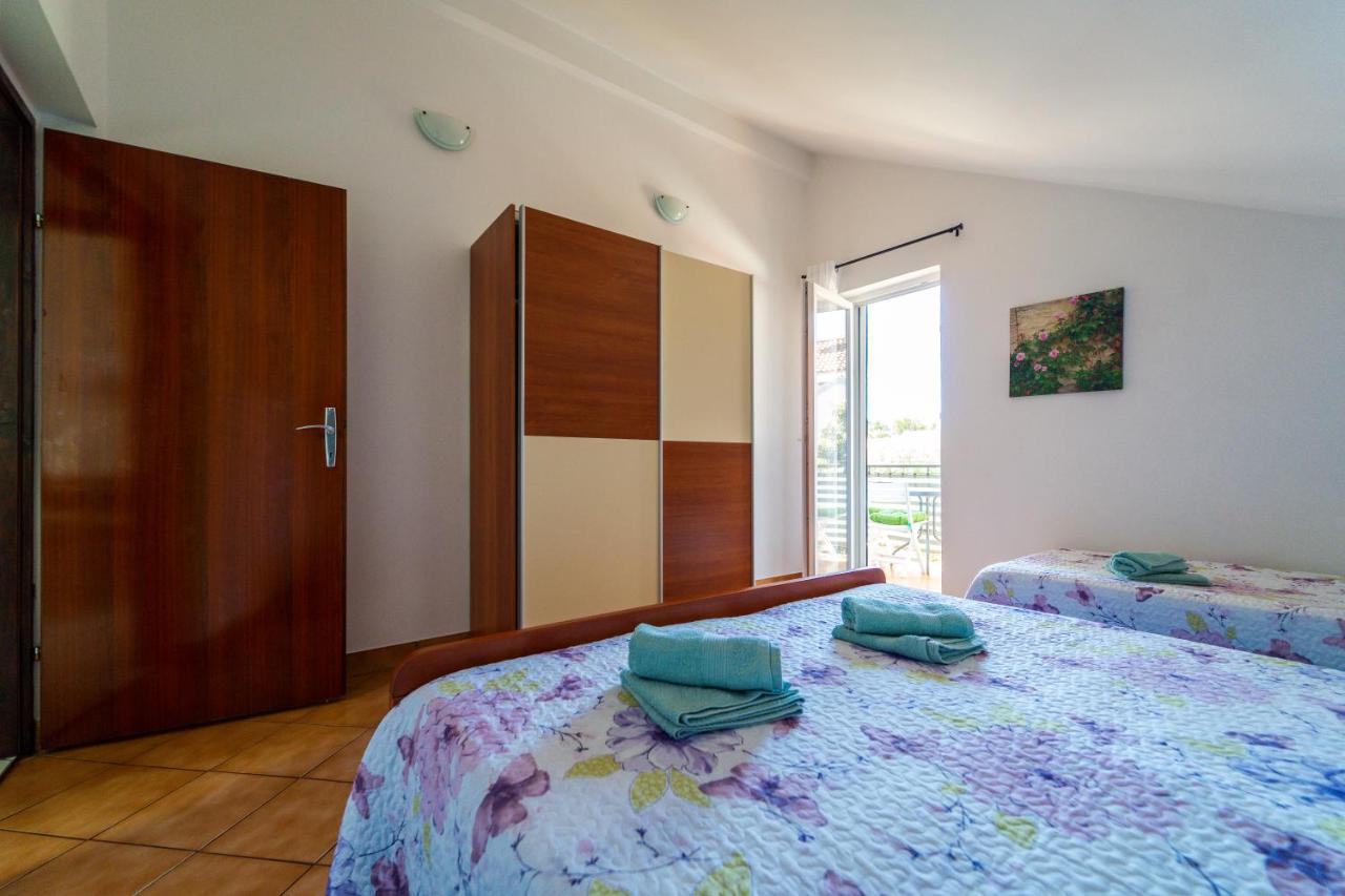 Apartment Nada 佩特坎内 外观 照片
