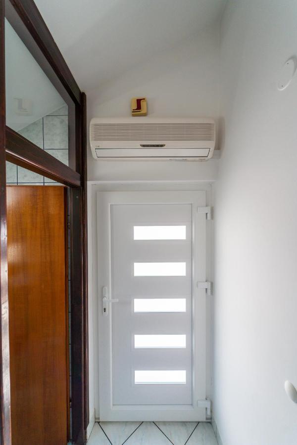 Apartment Nada 佩特坎内 外观 照片